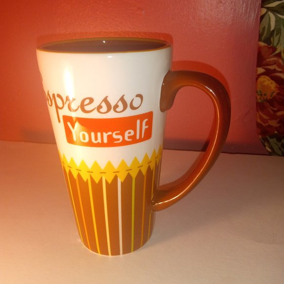COFFEE & TEA BEVERAGE TALL MUG THAT SAYS ESPRESSO YOURSELF FROM CRACKER BARREL - Picture 1 of 7
